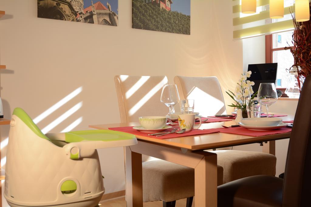 Ferienwohnung Domschatz Naumburg  Pokoj fotografie