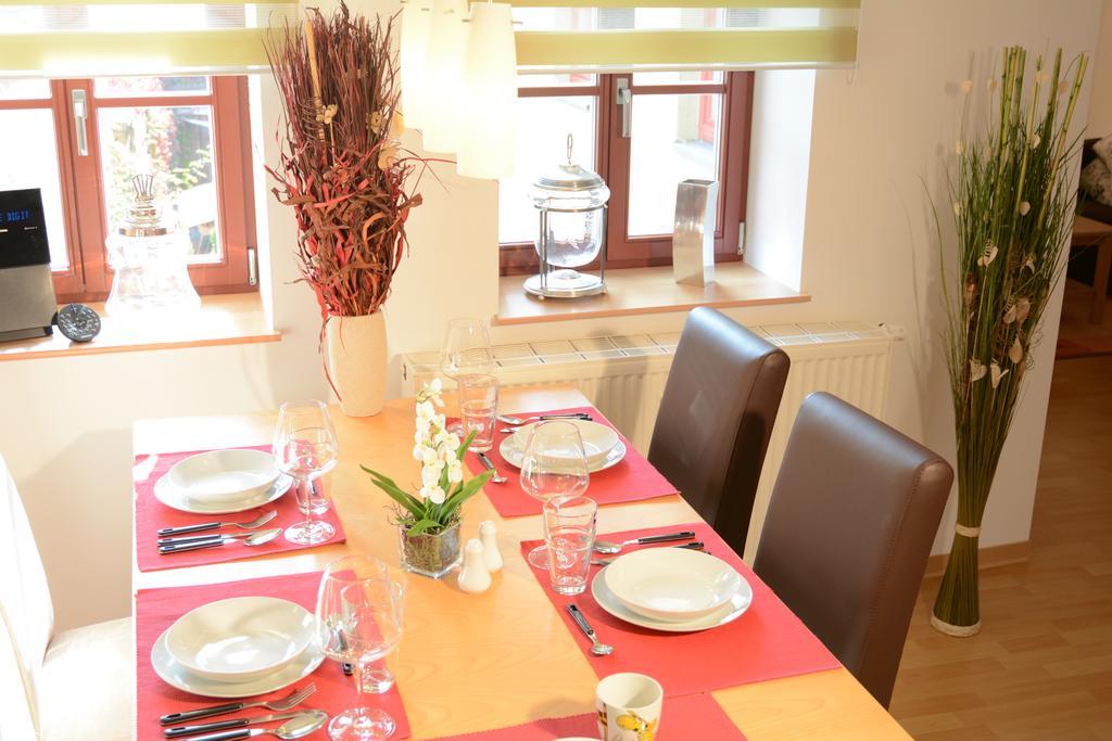 Ferienwohnung Domschatz Naumburg  Pokoj fotografie